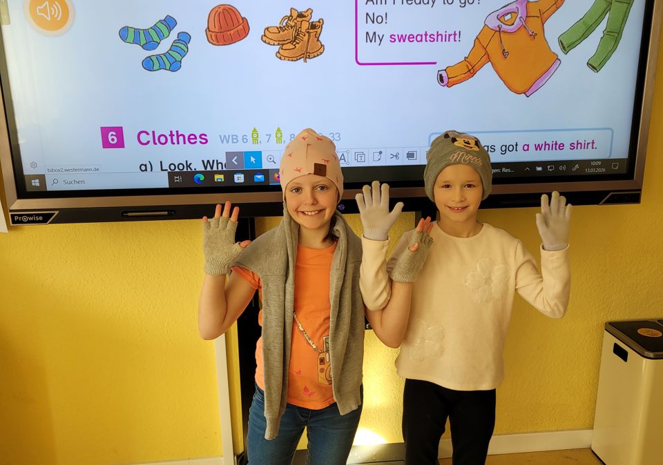 Englischthema „Clothes“ in Klasse 3 kreativ umgesetzt