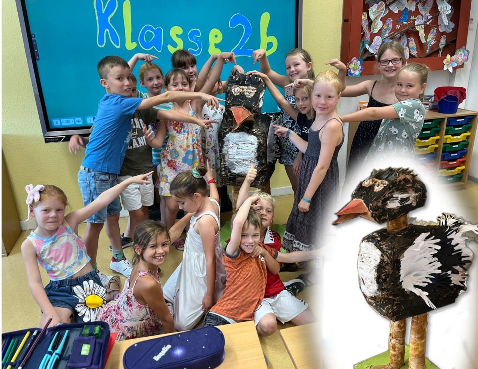 „Straußi“ lädt ein zum Campusfest!